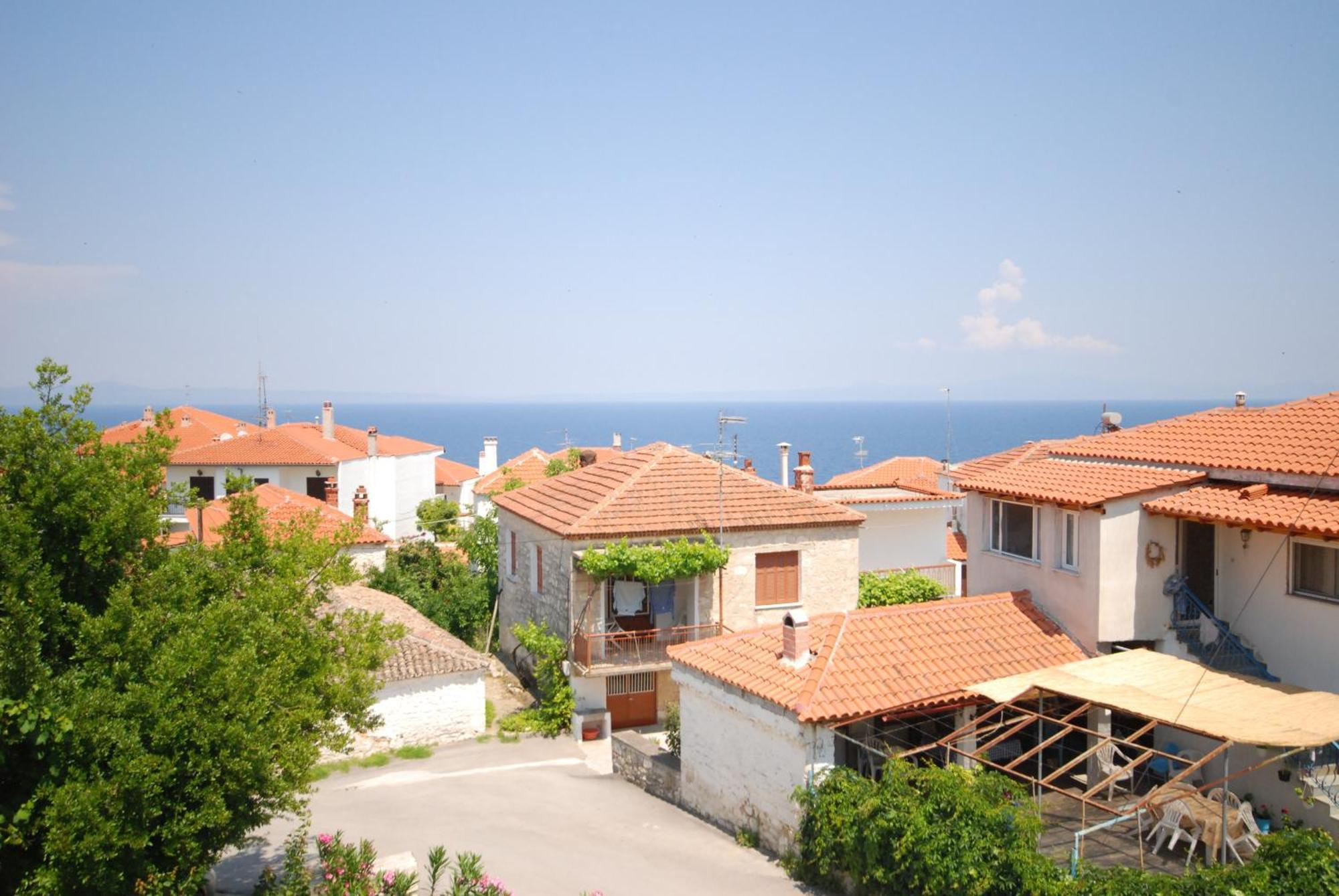 Elia Apartments Afytos Exterior foto