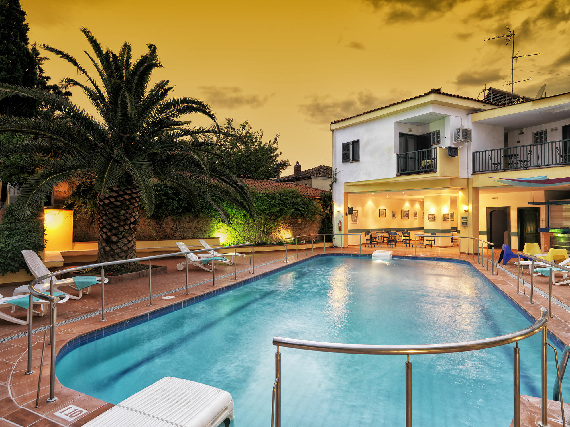 Elia Apartments Afytos Exterior foto